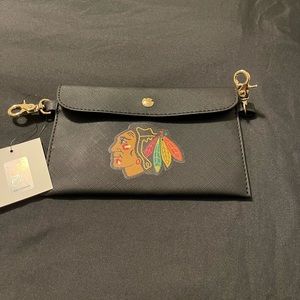 Chicago Blackhawks huddle up hip bag